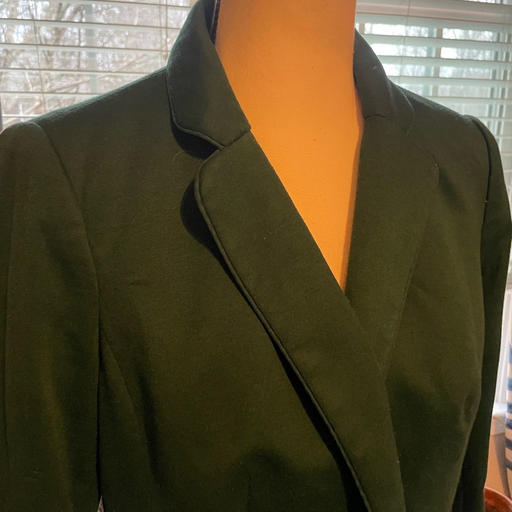 The limited green blazer